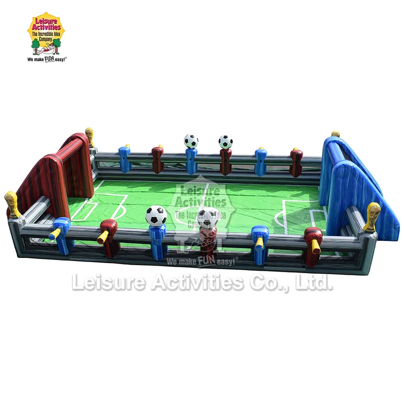 Sport gonfiabili di biliardino umano